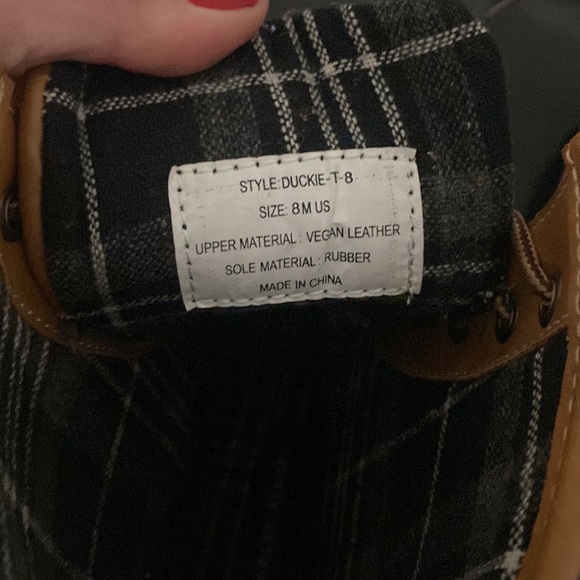 NEW DUCK BOOTS SZ 8 VEGAN LEATHER AND RUBBER SOLES W/ PLAID FLANNEL LINING - Picture 7 of 8